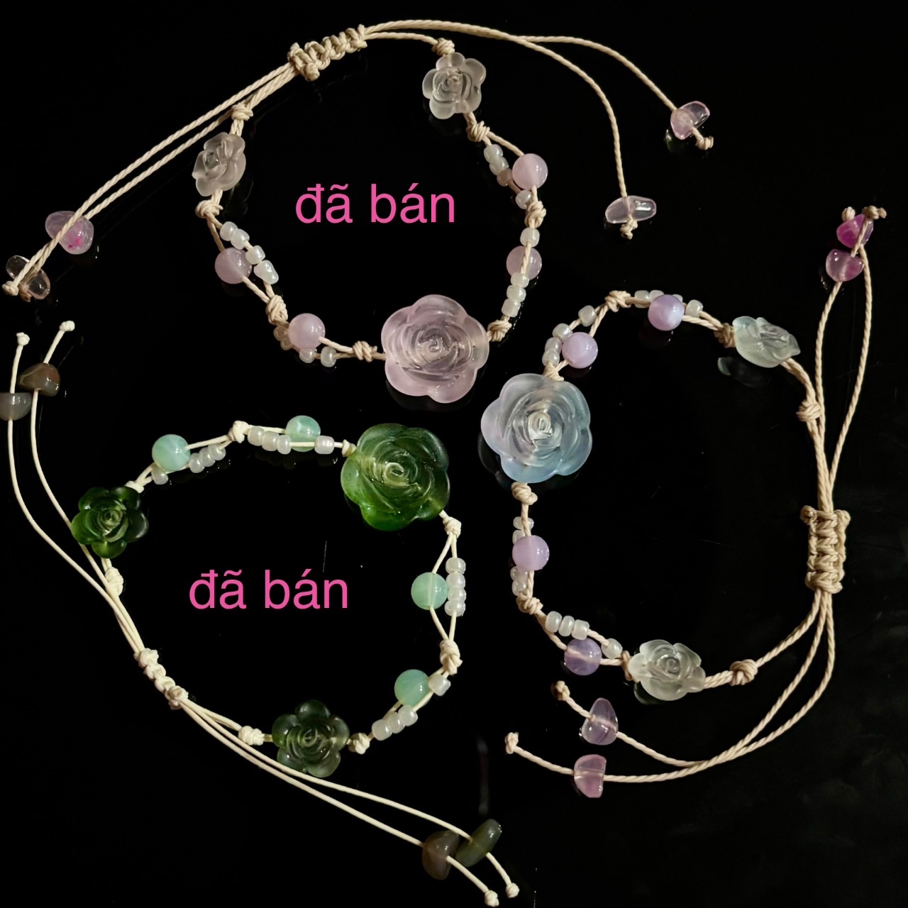 Vòng tay hoa hồng (phiên bản 2)
